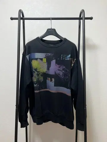 DRIES VAN NOTEN 니나가와 미카 맨투맨 M 사이즈