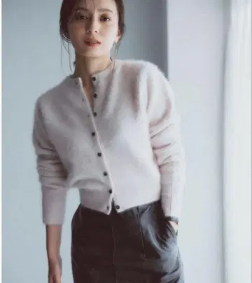 미사용 새상품 anuans 라쿤 폭스 숏 가디건 핑크