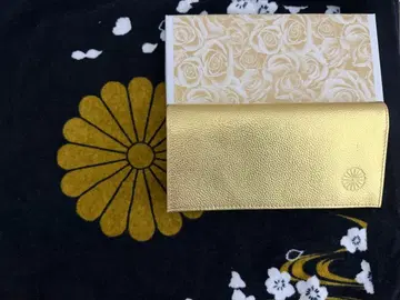 새상품 황궁 골드 컬러 가죽 장지갑