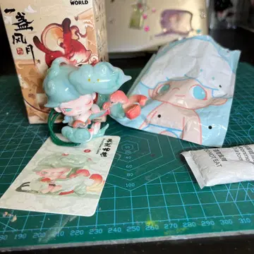 DIMOO Stories in the Cup 피규어 디