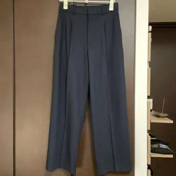 UNIQLO 여성용 턱 와이드 팬츠