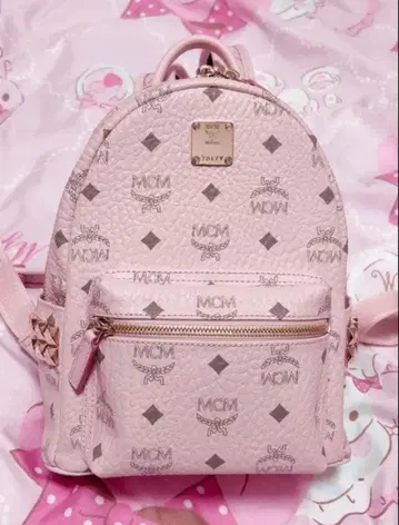 MCM 파우더 핑크 미니 사이즈