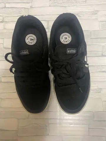 Etnies 블랙 스니커즈