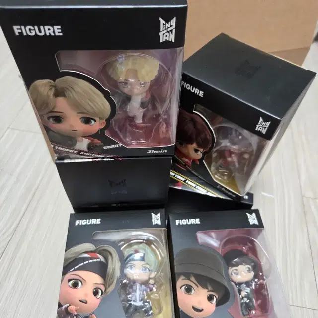 TinyTAN 피규어 BTS 세트 7명 미개봉 판매