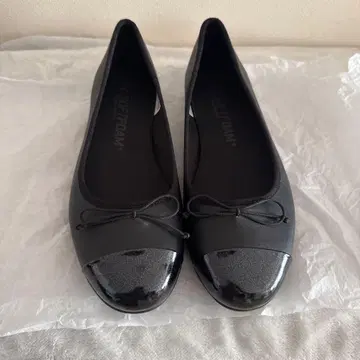 PUMA 푸마 W YONGI FLAT RIBBON 용기 플랫