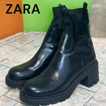 컨디션 최상 미사용급 ZARA 사이드 고어 부츠 통굽 블랙 26cm