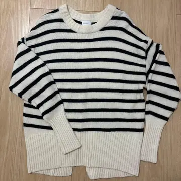 그린 라벨 릴랙싱 울 100% 스트라이프 스웨터