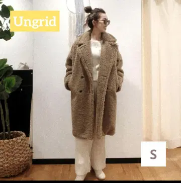 [ ungrid ] 보아 볼륨 미들 기장 코트 테디