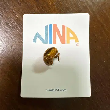 NINA 매미의 빈 껍데기 한쪽 귀걸이