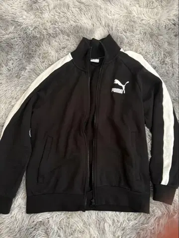 PUMA 풀집업 자켓 블랙/화이트