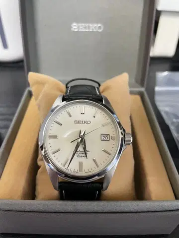 SEIKO SZSB011 자동 와인딩 손목시계