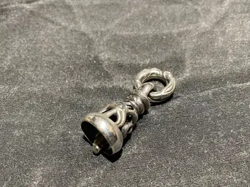 레너드 카무호트 론 원스 크레인벨 S 펜던트 탑 가격 인하