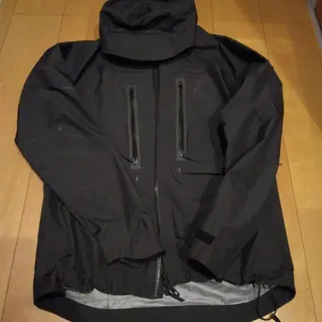 On 스톰 재킷