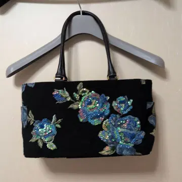 싱크비 꽃무늬 자수 스팽글 핸드백