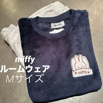 새상품 miffy 미피 복슬복슬 보들보들 룸웨어 상하의 네이비