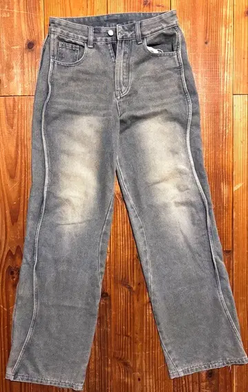 그레이 스트레이트 레그 데님 160cm