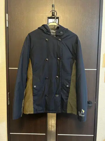 고 슬로우 카라반 충전솜 아우터 네이비 사이즈 3