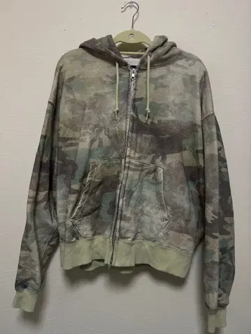 [ BEAMS ] 미사용 인기 상품 카모플라쥬 후드티 더블 지퍼