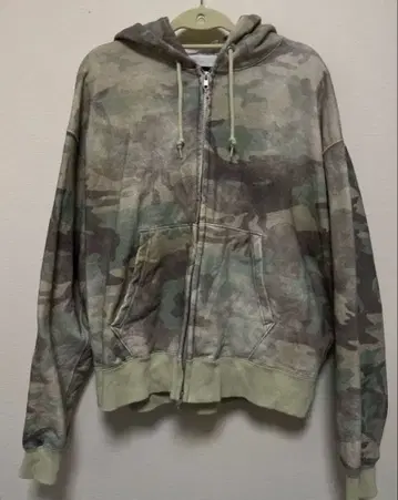 [ BEAMS ] 미사용 카모플라주 후드티 더블 지퍼
