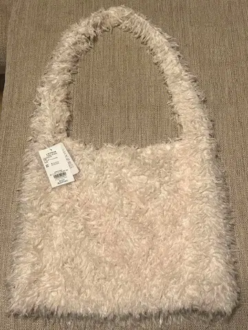 [ 미사용 새상품 ] LEPSIM 페이크 페더 숄더 토트백