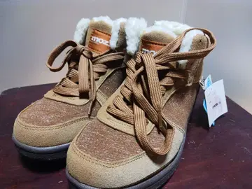 미사용품 moz 브라운 하이컷 부츠