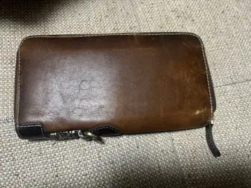 브라운 지퍼 장지갑