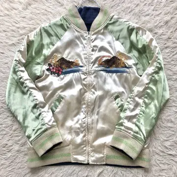 [ 리버서블 ] 클리프 메이어 스카잔 벨벳 자수 퀼팅