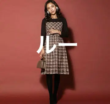 QUEENS COURT 체크 무늬 원피스