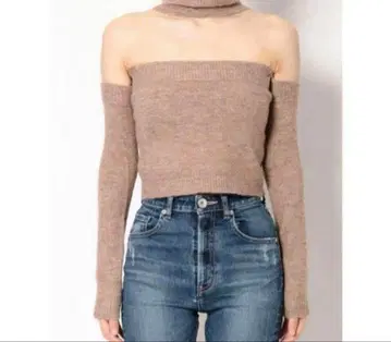 미착용 새상품 GYDA 제이다 초커 상의 베이지 프리 사이즈