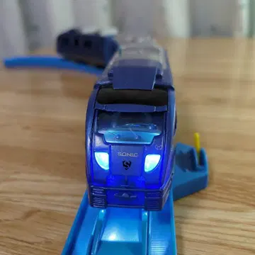 [개조] 프라레일 LED 라이트 설치 JR 규슈 883계 소닉