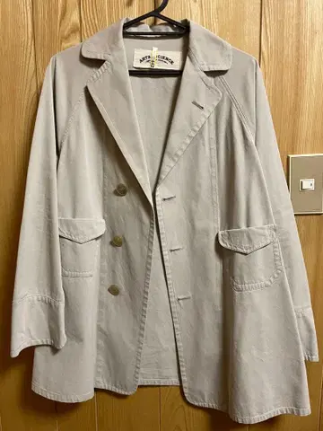 ARTS & SCIENCE 베이지 트렌치 스프링 코트