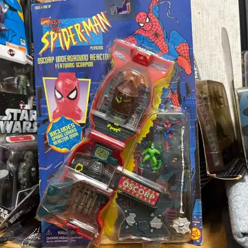 스파이더맨 피규어