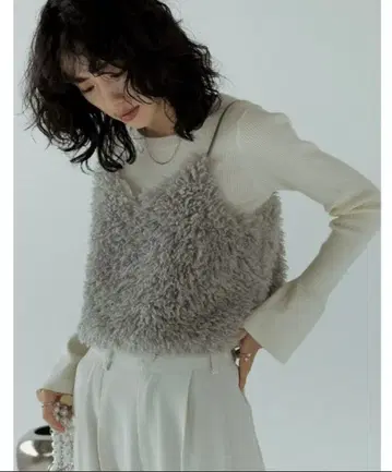 Re:EDIT 인조 모피 뷔스티에