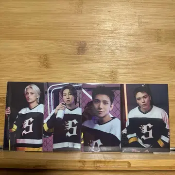 25 SEVENTEEN'S HOME 룸웨어 트레이딩 카드