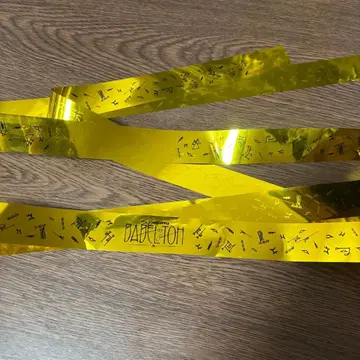 Mrs. GREEN APPLE 금 테이프 바벨탑