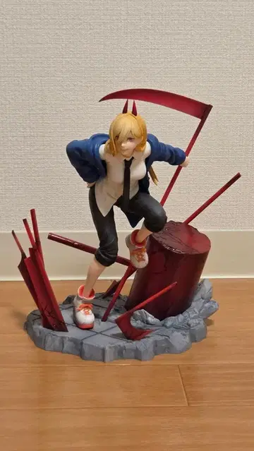 파워 1/7 스케일 피규어