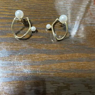 골드 후프 펄 귀걸이