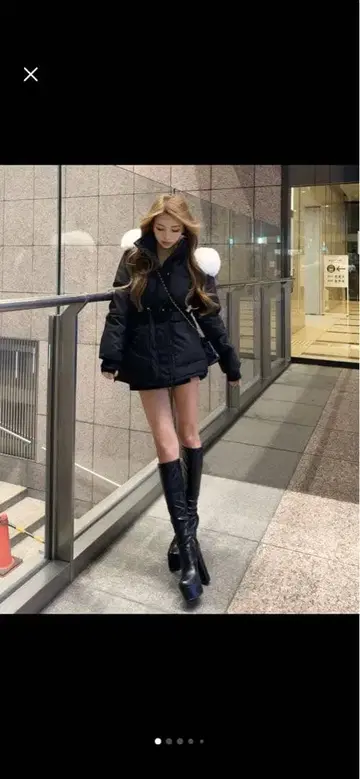 GIENGE 퍼 자켓 화이트