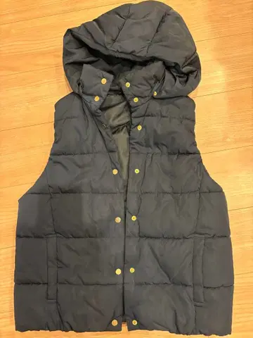 네이비 후드 부착 다운 베스트 L 사이즈