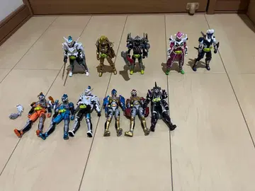 소동 가면라이더 이그제이드 묶음 판매