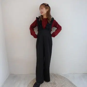 miyu 어깨 프릴 올인원