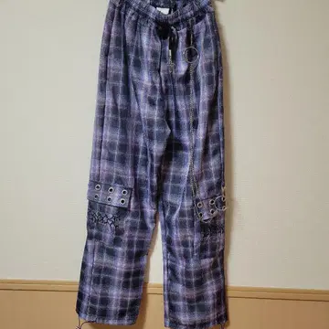 [ VOLCAN&APHRODITE ] 반지 x 체인 달린 체크 팬츠