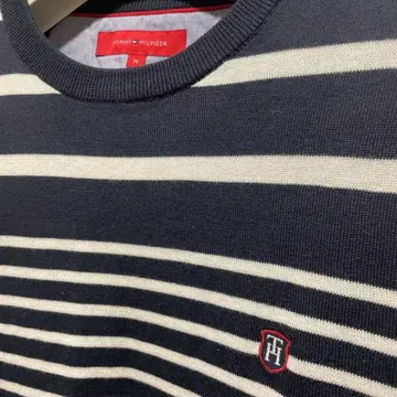 새상품급 TOMMY HILFIGER 스트라이프 니트 M