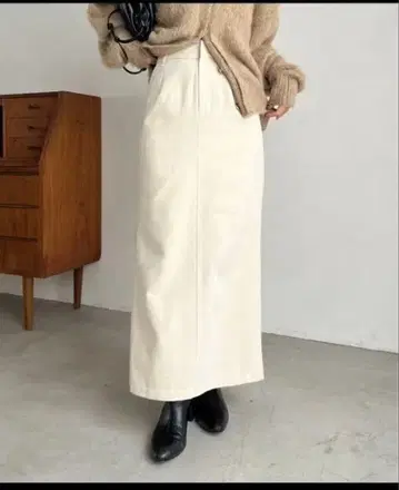 카프리슈레 마쥬 피치 터치 I 라인 스커트 38