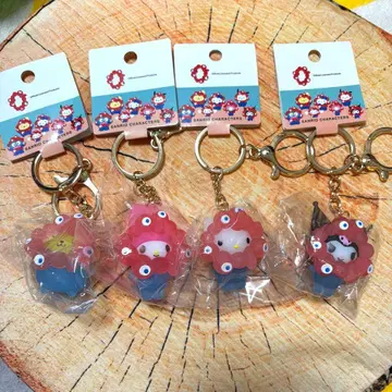 먀쿠먀쿠 클리어 산리오 키링 4개 세트