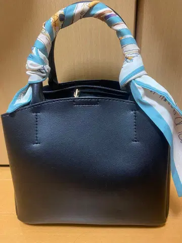 핸드/숄더백 스카프 포함