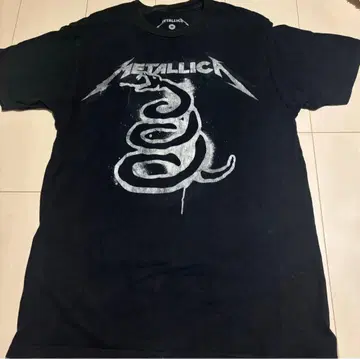 METALLICA 블랙 T셔츠 M 뱀
