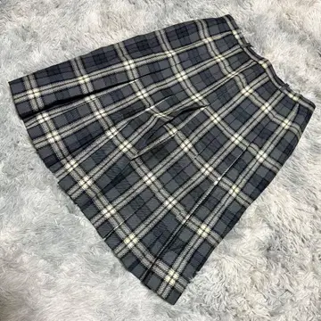 [ LEILIAN ] 그레이 계열 플리츠 스커트 체크