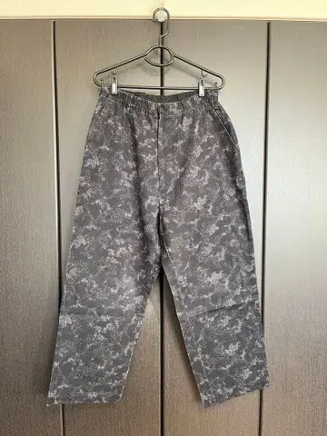 얼룩 올 패턴 이지 팬츠