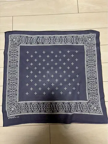 [레어 vintage] 그레이 크로스 반다나 빈티지 70s 페이드